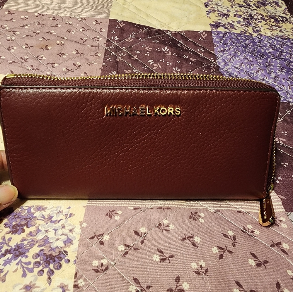Michael Kors wallet